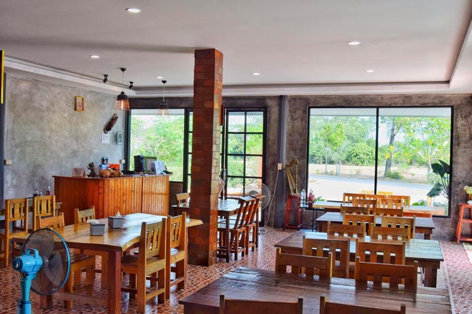 Kp Mountain Beach Pran Buri Eksteriør bilde
