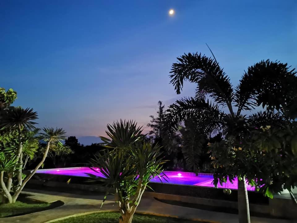 Kp Mountain Beach Pran Buri Eksteriør bilde
